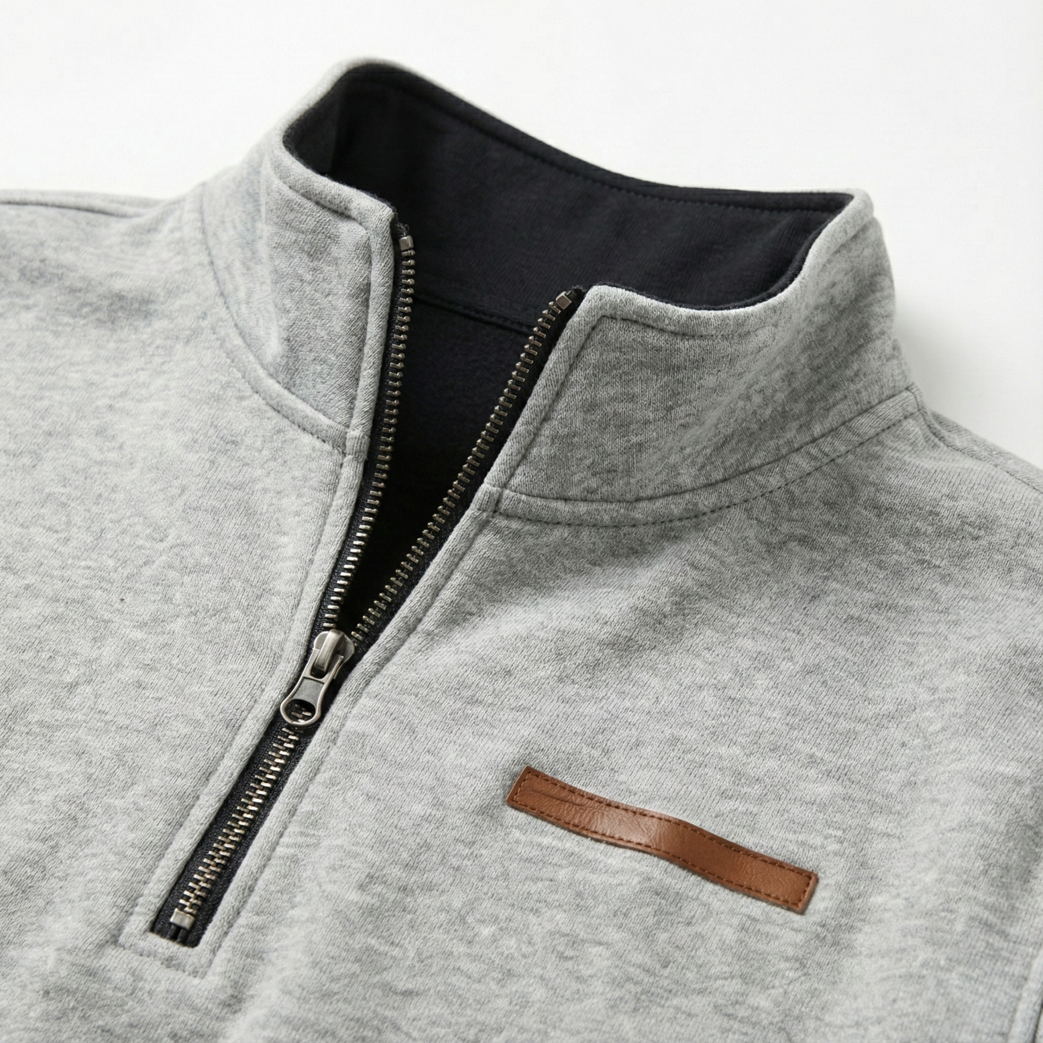 Chaqueta Malmö con cremallera de un cuarto: diseño minimalista y comodidad premium